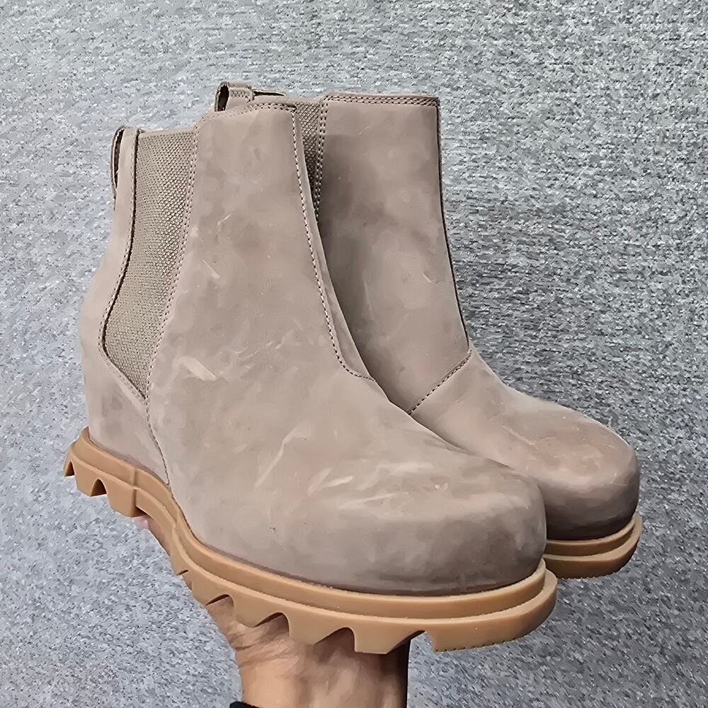 SOREL JOAN OF ARTIC WEDGE CHELSEA BOOTIE, SIZE 8.5
